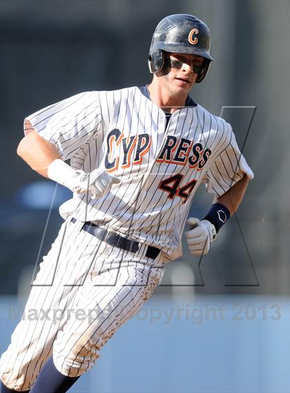 Thumbnail 2 in Temecula Valley vs. Cypress (CIF-SS D2 Final) photogallery.
