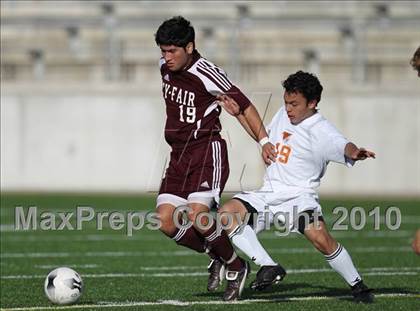 Thumbnail 3 in Westwood vs Cy-Fair (5A Bi-District) photogallery.