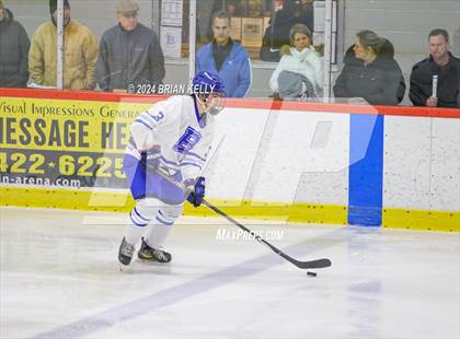 Thumbnail 3 in Archbishop Williams @ Braintree (Holiday Classic Consolation Game) photogallery.