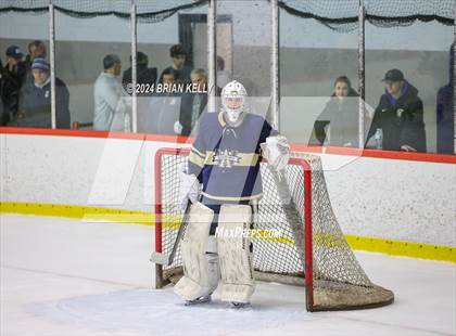 Thumbnail 3 in Archbishop Williams @ Braintree (Holiday Classic Consolation Game) photogallery.