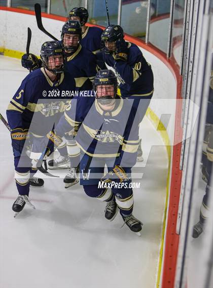 Thumbnail 2 in Archbishop Williams @ Braintree (Holiday Classic Consolation Game) photogallery.