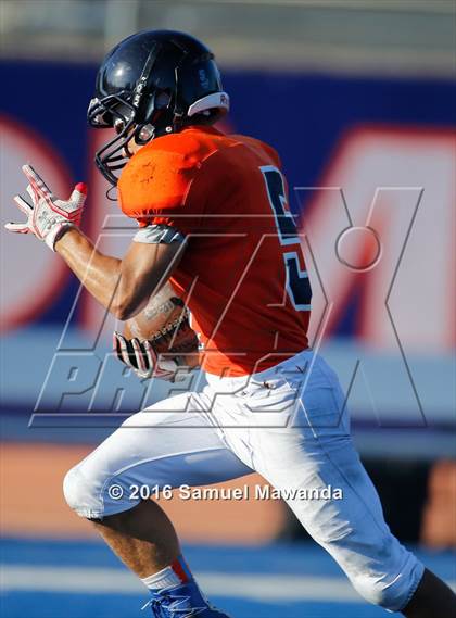 Thumbnail 1 in  St. Bonaventure @ Chaminade photogallery.