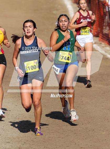 Thumbnail 1 in CIF Division 2 Championships photogallery.