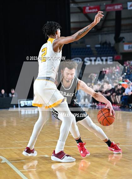 Thumbnail 3 in O'Dea vs. Mountlake Terrace (WIAA State Quarterfinal) photogallery.