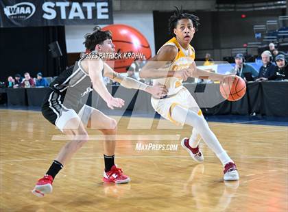 Thumbnail 2 in O'Dea vs. Mountlake Terrace (WIAA State Quarterfinal) photogallery.