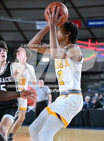 Thumbnail 3 in O'Dea vs. Mountlake Terrace (WIAA State Quarterfinal) photogallery.