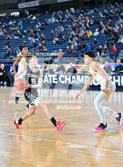 Thumbnail 1 in O'Dea vs. Mountlake Terrace (WIAA State Quarterfinal) photogallery.