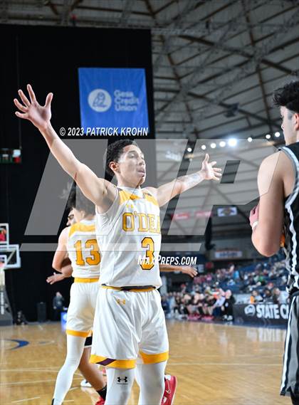 Thumbnail 2 in O'Dea vs. Mountlake Terrace (WIAA State Quarterfinal) photogallery.