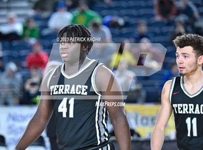 Thumbnail 2 in O'Dea vs. Mountlake Terrace (WIAA State Quarterfinal) photogallery.