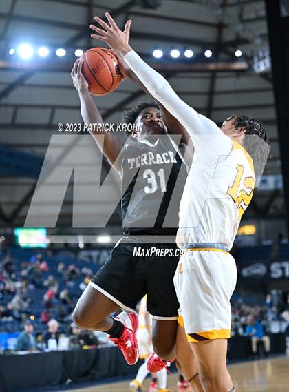 Thumbnail 2 in O'Dea vs. Mountlake Terrace (WIAA State Quarterfinal) photogallery.