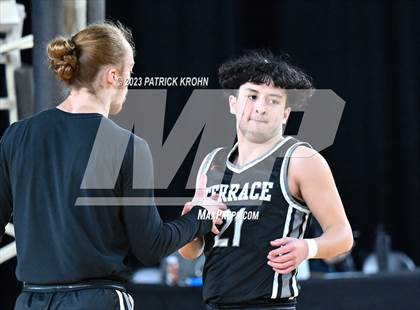 Thumbnail 2 in O'Dea vs. Mountlake Terrace (WIAA State Quarterfinal) photogallery.