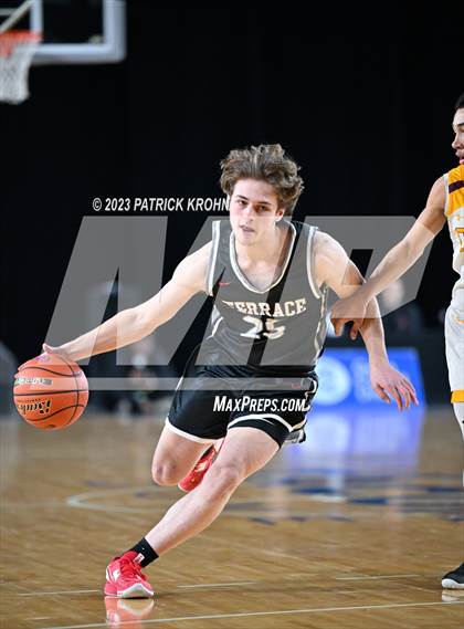 Thumbnail 1 in O'Dea vs. Mountlake Terrace (WIAA State Quarterfinal) photogallery.