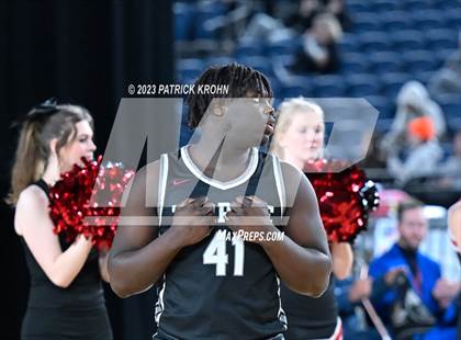Thumbnail 3 in O'Dea vs. Mountlake Terrace (WIAA State Quarterfinal) photogallery.