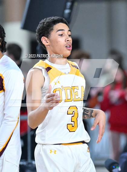 Thumbnail 3 in O'Dea vs. Mountlake Terrace (WIAA State Quarterfinal) photogallery.