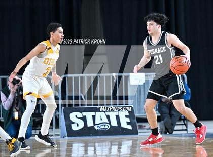 Thumbnail 2 in O'Dea vs. Mountlake Terrace (WIAA State Quarterfinal) photogallery.