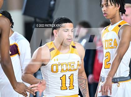 Thumbnail 1 in O'Dea vs. Mountlake Terrace (WIAA State Quarterfinal) photogallery.