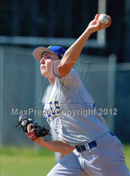 Thumbnail 1 in San Pasqual @ Vista photogallery.