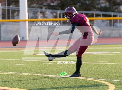 Thumbnail 1 in JV: Oak Park @ Simi Valley photogallery.