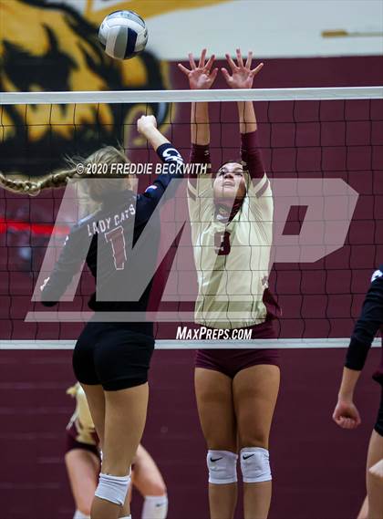 Thumbnail 1 in Callisburg @ Whitesboro photogallery.