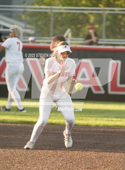 Thumbnail 1 in Gresham @ Clackamas photogallery.