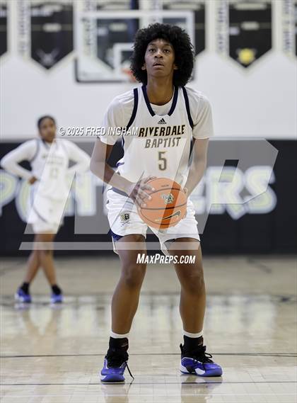 Thumbnail 1 in Bishop O'Connell vs. Riverdale Baptist photogallery.