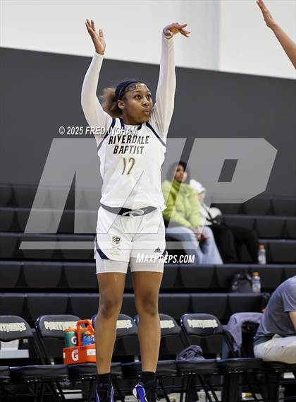 Thumbnail 3 in Bishop O'Connell vs. Riverdale Baptist photogallery.