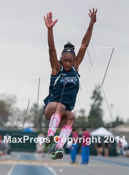 Thumbnail 2 in CIF SS Track and Field Finals (Girls Events) photogallery.