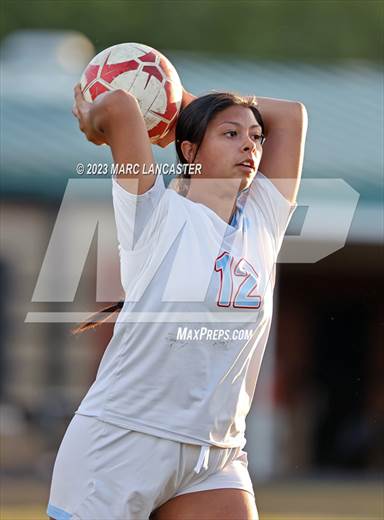 null - Photo 01