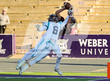 Thumbnail 3 in Morgan vs. Juan Diego Catholic (UHSAA 3A Final) photogallery.