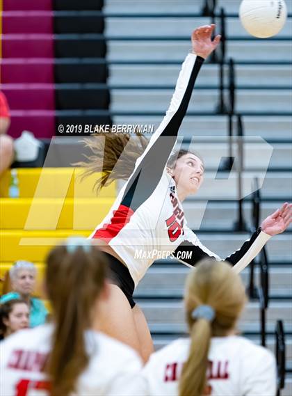 Thumbnail 2 in Pinnacle @ Chaparral photogallery.