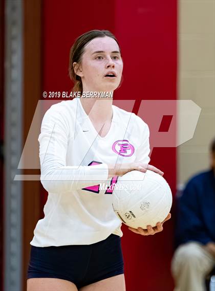 Thumbnail 3 in Pinnacle @ Chaparral photogallery.
