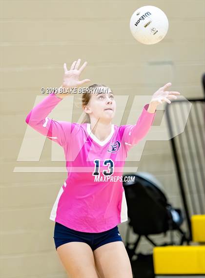 Thumbnail 3 in Pinnacle @ Chaparral photogallery.