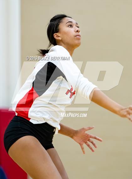 Thumbnail 3 in Pinnacle @ Chaparral photogallery.
