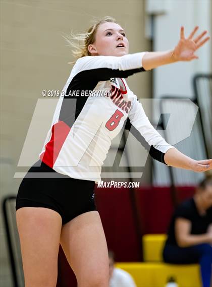 Thumbnail 2 in Pinnacle @ Chaparral photogallery.