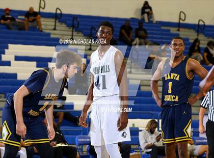 Thumbnail 1 in Santa Monica vs. Chino Hills (Rolling Hills Prep State Preview Classic) photogallery.