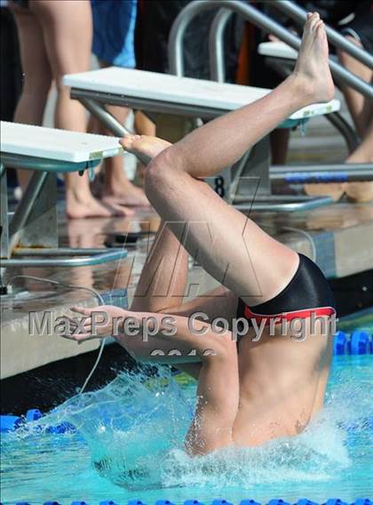 Thumbnail 2 in Valencia vs Hart photogallery.