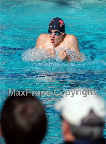 Thumbnail 2 in Valencia vs Hart photogallery.