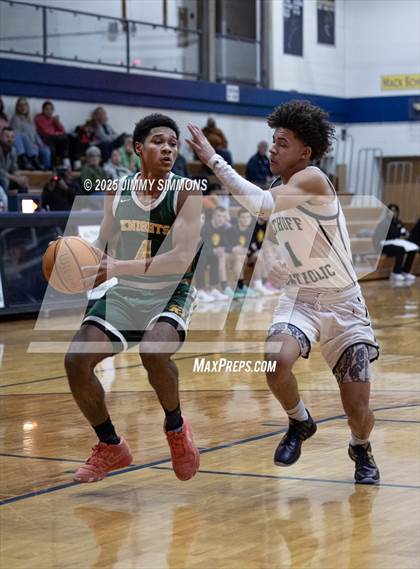 Thumbnail 3 in Metro-East Lutheran @ Althoff Catholic photogallery.