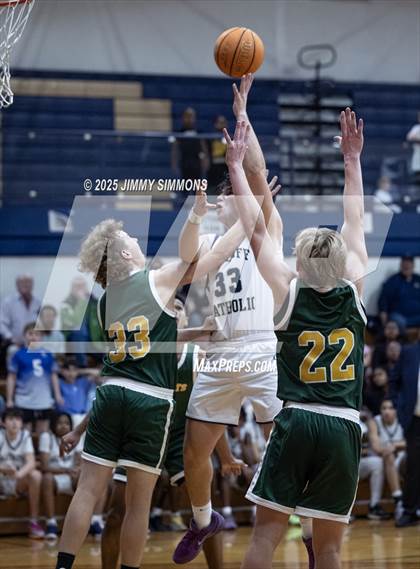 Thumbnail 3 in Metro-East Lutheran @ Althoff Catholic photogallery.