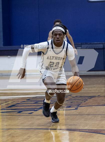 Thumbnail 1 in Metro-East Lutheran @ Althoff Catholic photogallery.