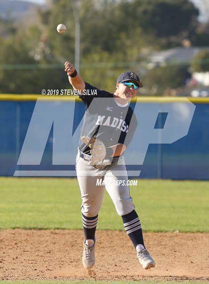 Thumbnail 1 in Madison @ Grossmont photogallery.