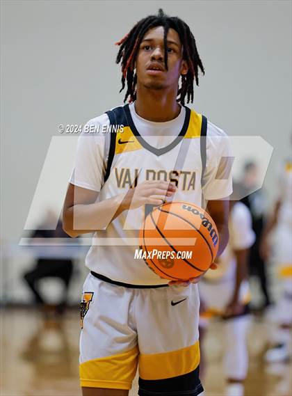 Thumbnail 2 in Riverwood vs.Valdosta (Lemon Street Classic) photogallery.