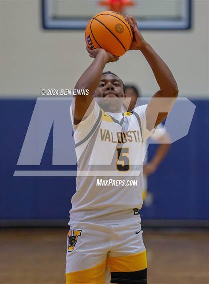 Thumbnail 2 in Riverwood vs.Valdosta (Lemon Street Classic) photogallery.