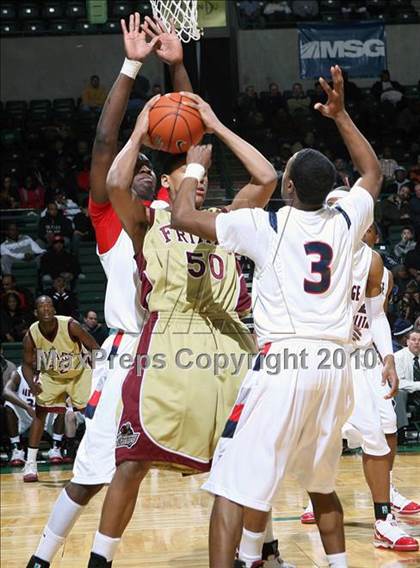Thumbnail 2 in Oak Ridge Military Academy vs. St. Anthony (PrimeTime Shootout) photogallery.