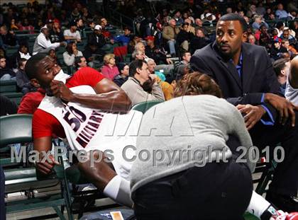 Thumbnail 3 in Oak Ridge Military Academy vs. St. Anthony (PrimeTime Shootout) photogallery.