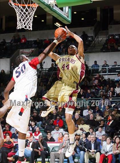 Thumbnail 3 in Oak Ridge Military Academy vs. St. Anthony (PrimeTime Shootout) photogallery.
