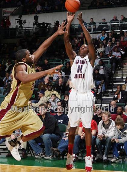 Thumbnail 1 in Oak Ridge Military Academy vs. St. Anthony (PrimeTime Shootout) photogallery.