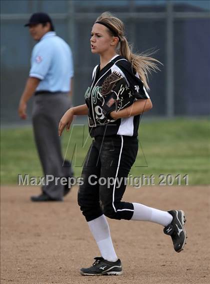 Thumbnail 3 in Canyon @ Oaks Christian (Valley Classic) photogallery.