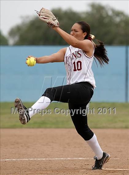 Thumbnail 3 in Canyon @ Oaks Christian (Valley Classic) photogallery.