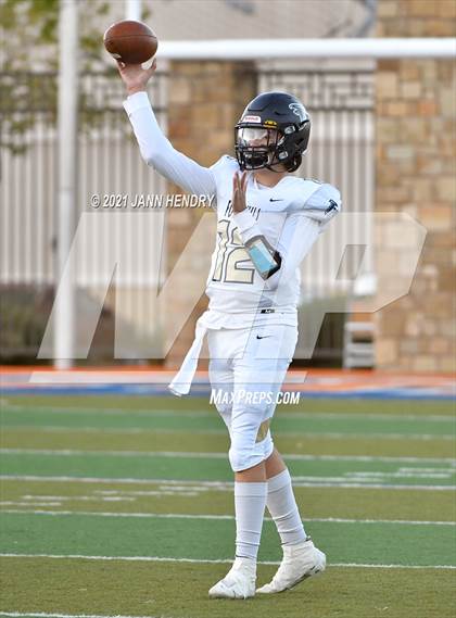 Thumbnail 2 in Bishop Gorman vs. Foothill (Class 5A Southern Region Semifinal) photogallery.